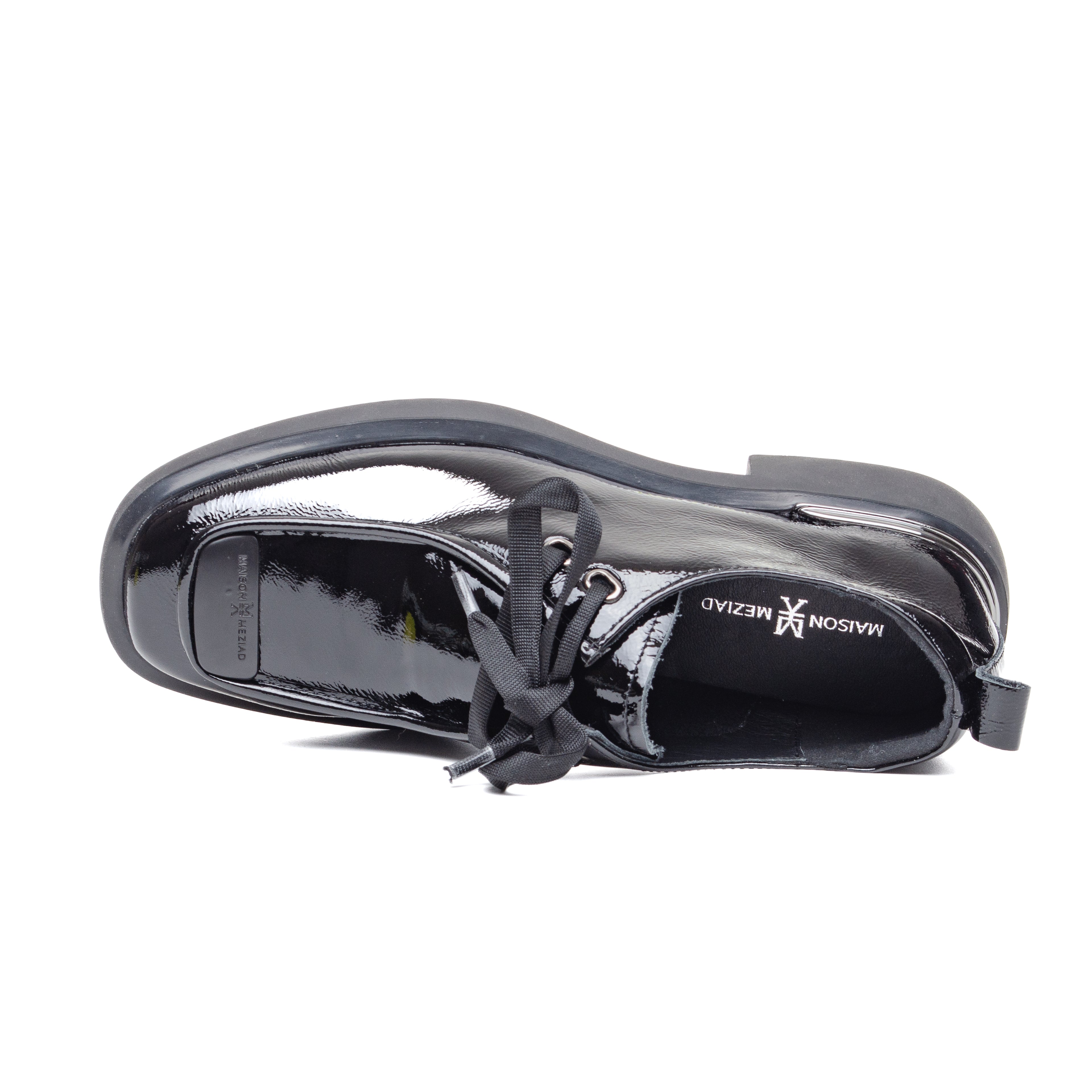 KATIA2 Black Lacquer